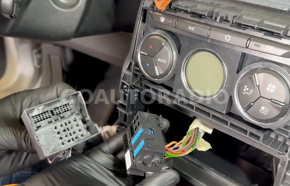 Adaptateur connecteur autoradio Android compatible Citroën C3 et DS3