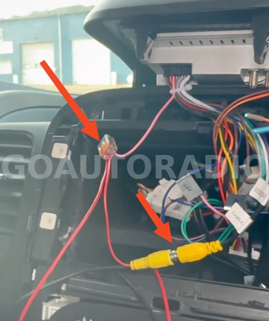 Branchement RCA caméra de recul sur autoradio Android CarPlay Renault Trafic 3
