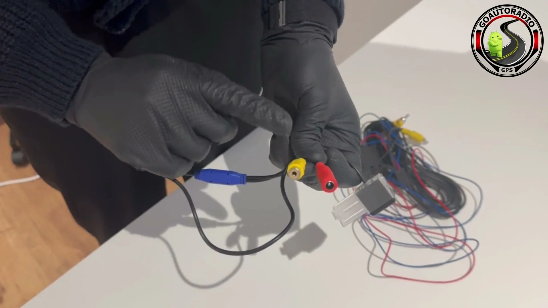 Connectique RCA jaune et rouge alimentation caméra de recul C3 DS3