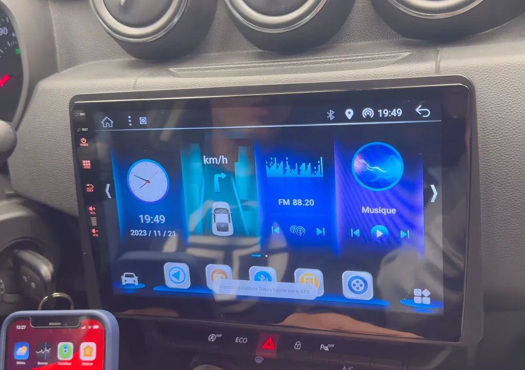 Résultat installation autoradio Android CarPlay grand écran Dacia Duster 2