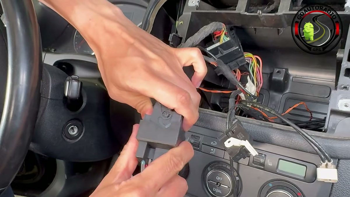 Prise principale du faisceau pour autoradio Android Volkswagen Tiguan Golf Plus