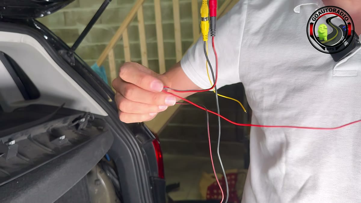 Raccord alimentation et RCA caméra de recul Volkswagen Tiguan