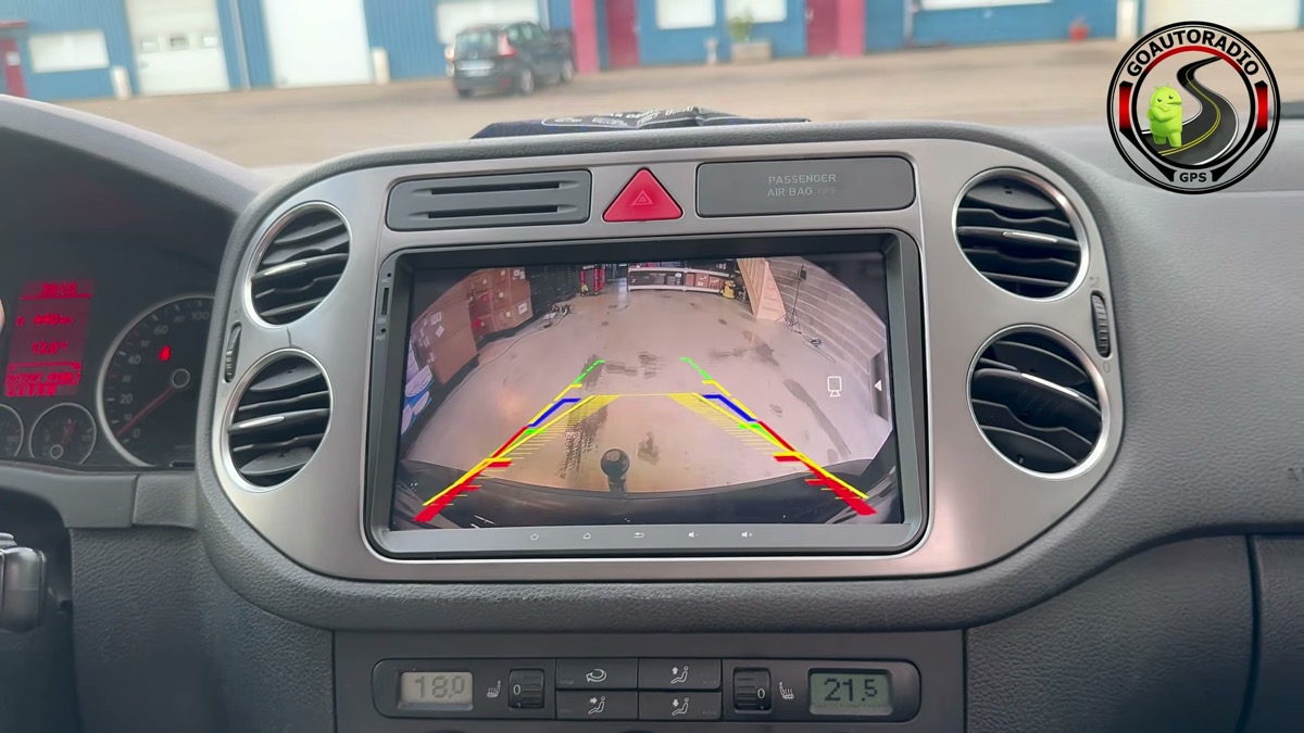 Affichage caméra de recul sur autoradio Android Volkswagen Tiguan Golf Plus